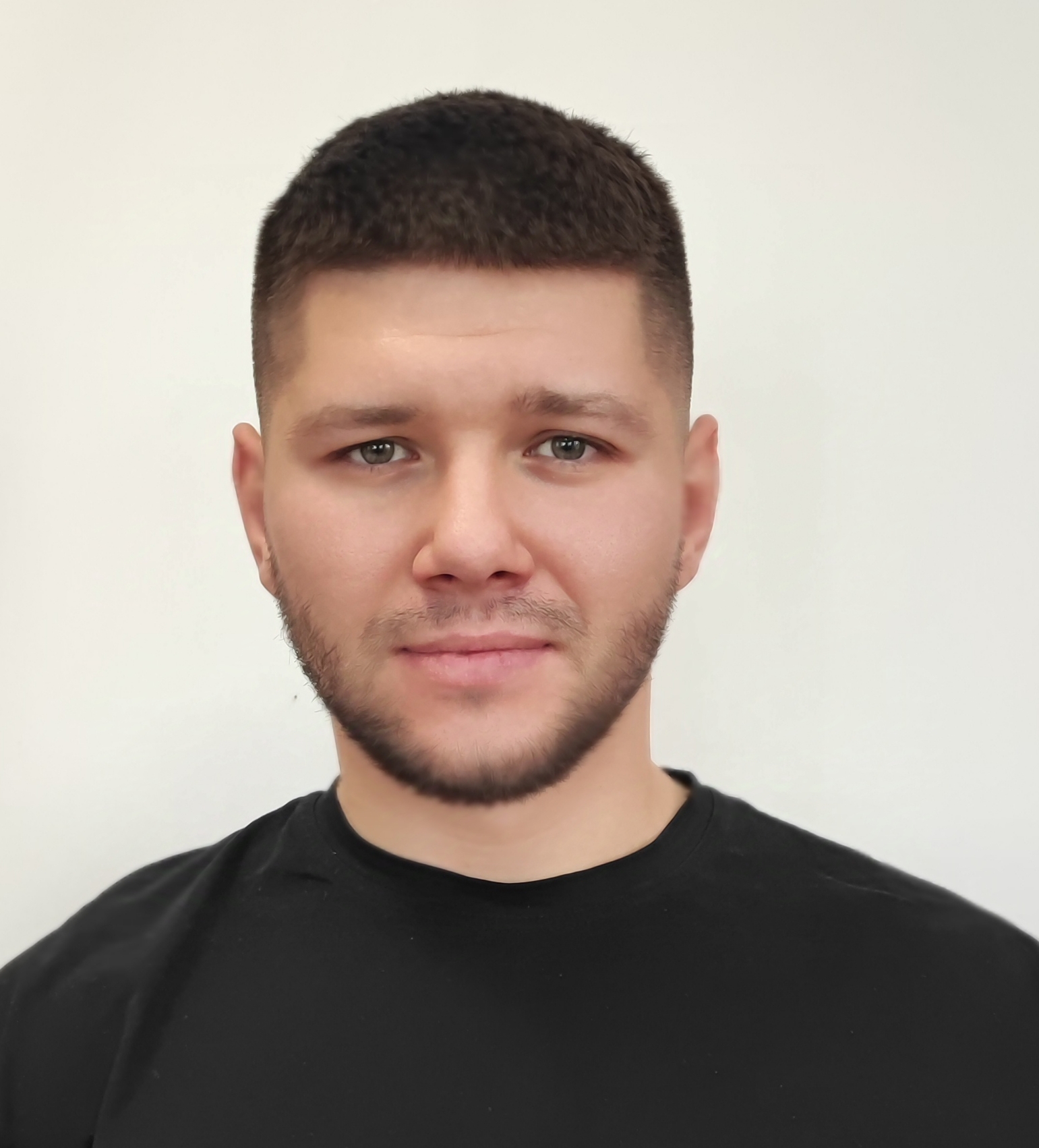 Педагог дополнительного образования Тефанов Андрей Александрович.